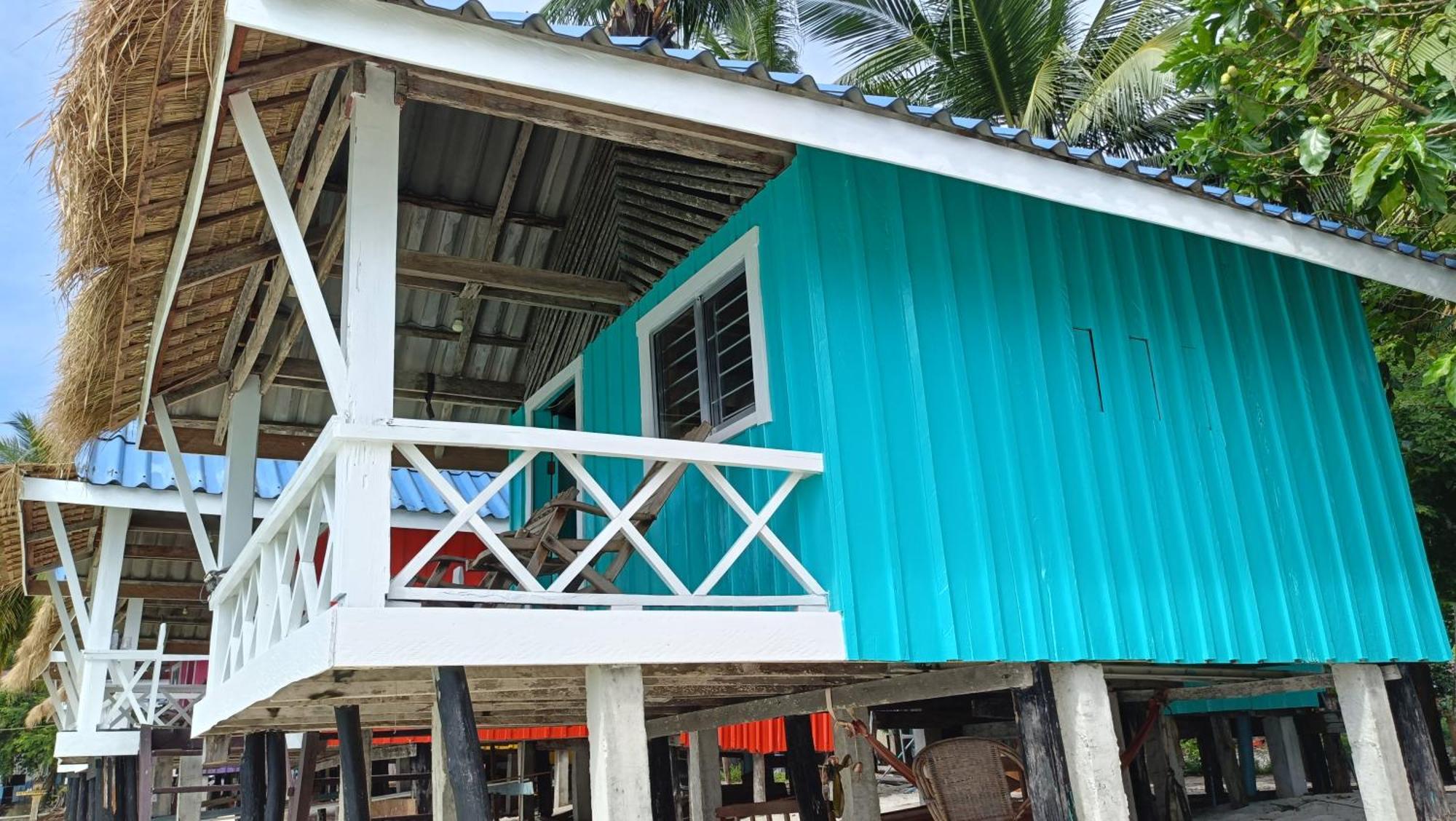 Paradiso Ocean Front Bungalows Sok San Village Eksteriør billede